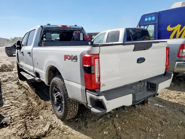 1FT8W2BT0PED75405 2023 FORD F250 - Image 2