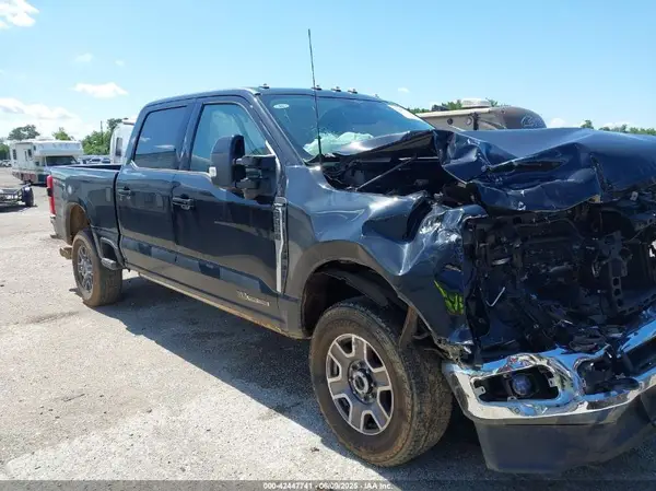 1FT8W2BT1PEC80819 2023 FORD F250 - Image 1
