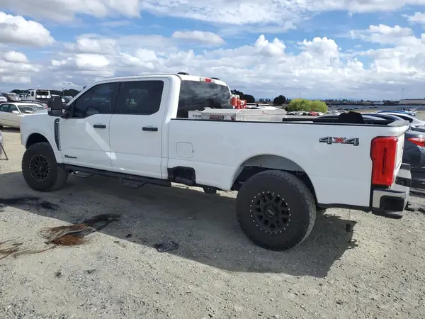 1FT8W2BT1PED00910 2023 FORD F250 - Image 2