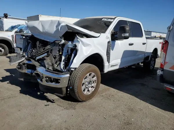 1FT8W2BT1REE42077 2024 FORD F250 - Image 1