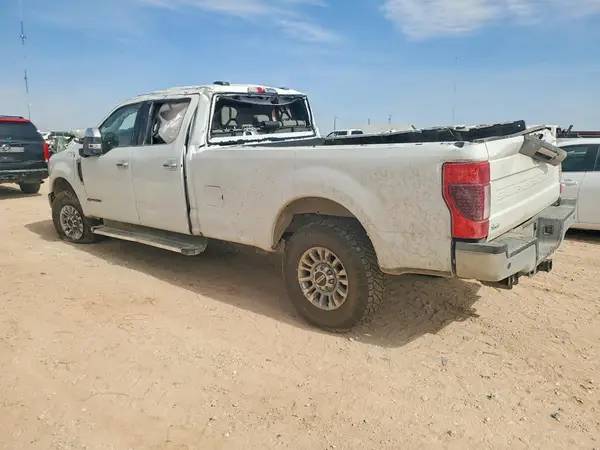1FT8W2BT2NEF40674 2022 FORD F250 - Image 2