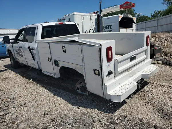 1FT8W2BT2REC51865 2024 FORD F250 - Image 2