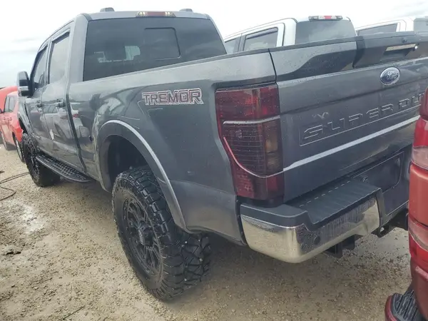 1FT8W2BT3NEE77620 2022 FORD F250 - Image 2