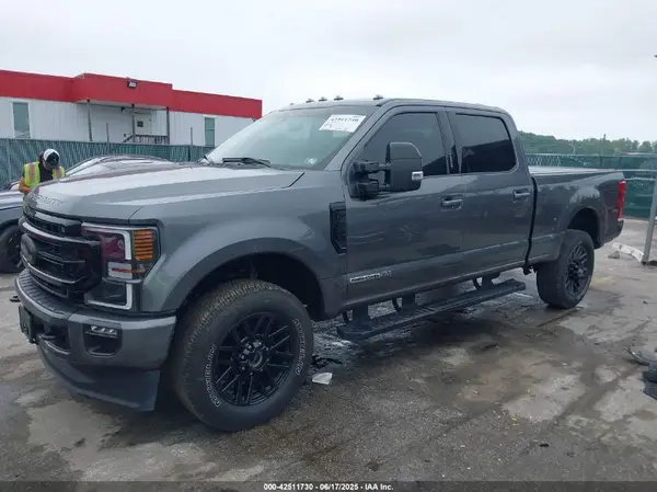 1FT8W2BT3NEF76826 2022 FORD F250 - Image 2