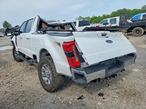 1FT8W2BT3PED88424 2023 FORD F250 - Image 2
