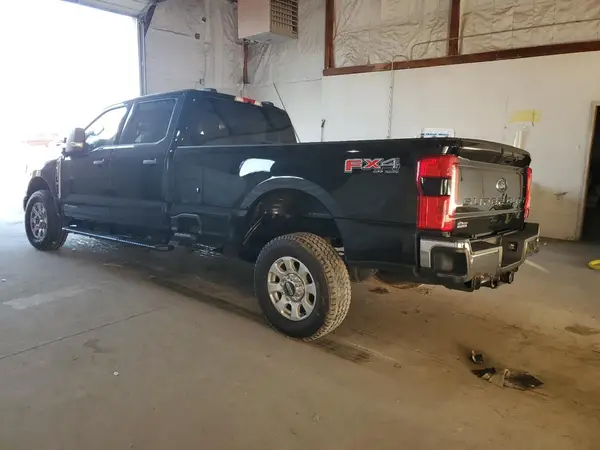 1FT8W2BT3PEE23270 2023 FORD F250 - Image 2
