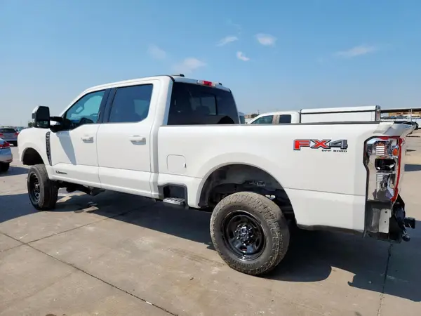 1FT8W2BT4PEC99624 2023 FORD F250 - Image 2