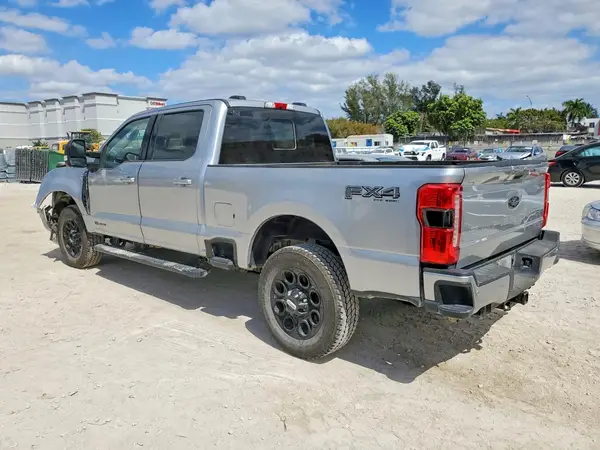 1FT8W2BT4PEE18725 2023 FORD F250 - Image 2