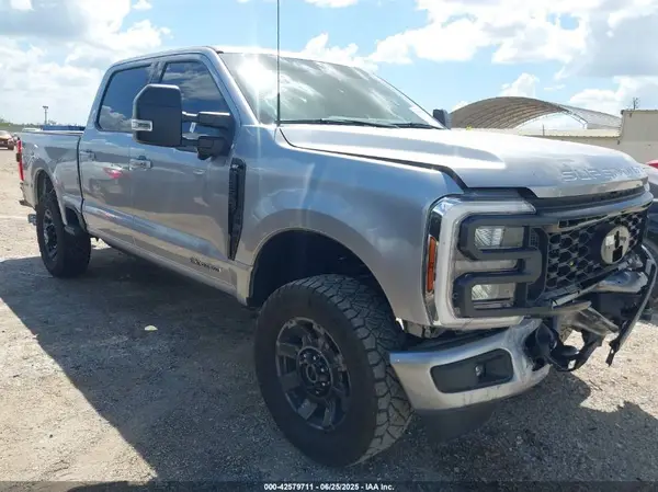 1FT8W2BT4REC66464 2024 FORD F250 - Image 1