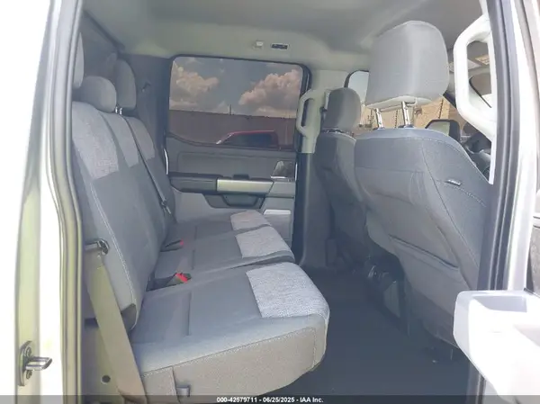 1FT8W2BT4REC66464 2024 FORD F250 - Image 8