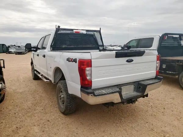 1FT8W2BT5NEE21789 2022 FORD F250 - Image 2