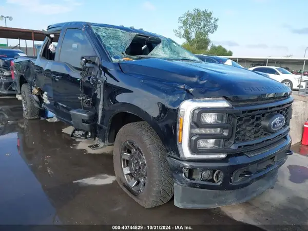 1FT8W2BT5PEC98577 2023 FORD F250 - Image 1