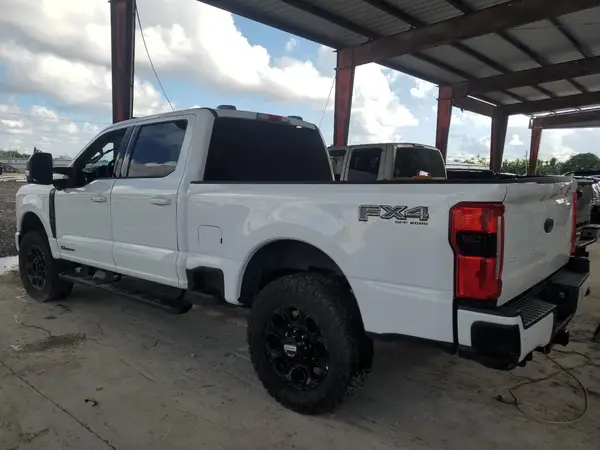 1FT8W2BT5PEE04803 2023 FORD F250 - Image 2