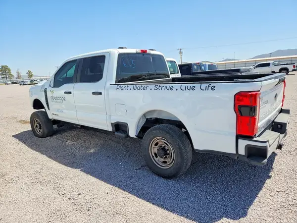 1FT8W2BT5REC35370 2024 FORD F250 - Image 2