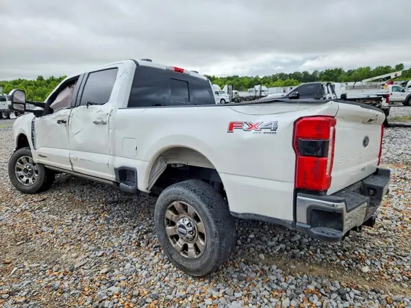 1FT8W2BT5SEE02137 2025 FORD F250 - Image 2