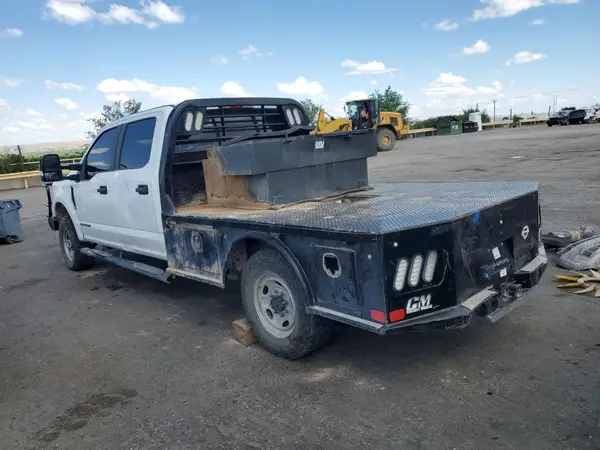 1FT8W2BT6NED06215 2022 FORD F250 - Image 2