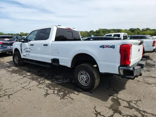 1FT8W2BT6REF05870 2024 FORD F250 - Image 2