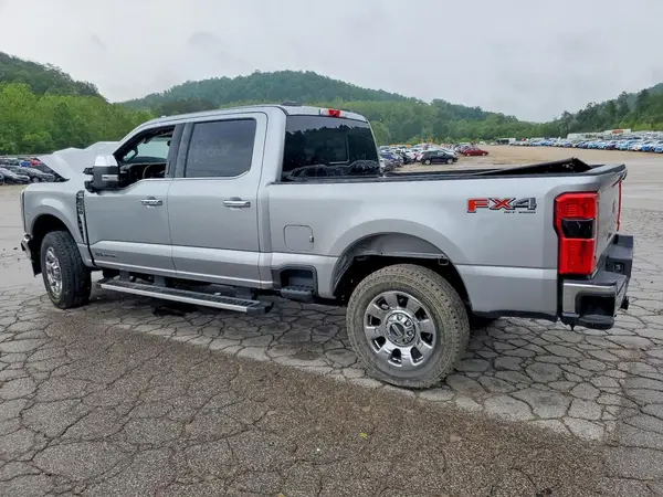 1FT8W2BT6REF68211 2024 FORD F250 - Image 2