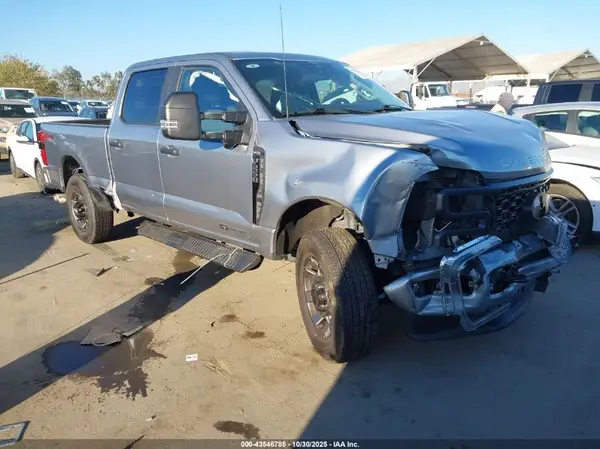 1FT8W2BT7PED01107 2023 FORD F250 - Image 1