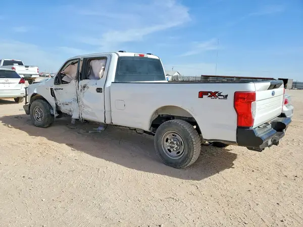 1FT8W2BT8NEF74764 2022 FORD F250 - Image 2