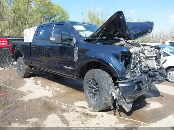 1FT8W2BT9NED33019 2022 FORD F250 - Image 1