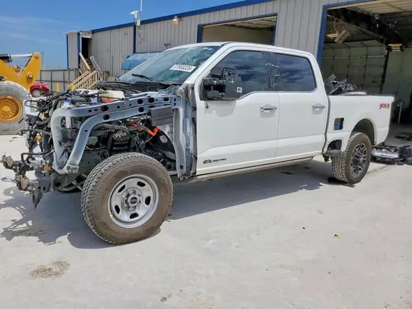 1FT8W2BT9REE09425 2024 FORD F250 - Image 1
