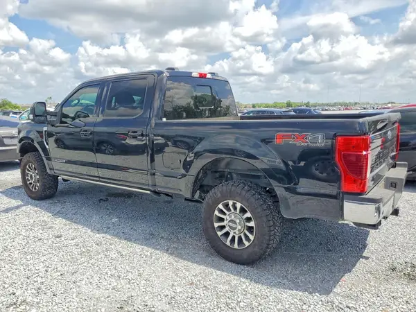 1FT8W2BTXNED29884 2022 FORD F250 - Image 2