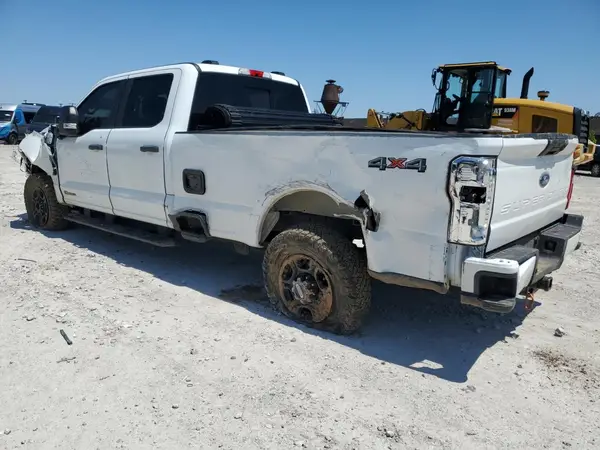 1FT8W2BTXPEC98395 2023 FORD F250 - Image 2