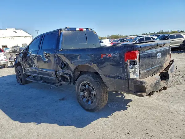 1FT8W2BTXPED73032 2023 FORD F250 - Image 2