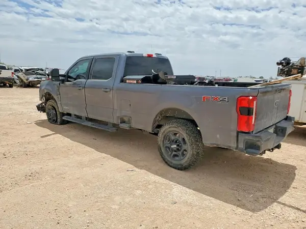 1FT8W2BTXRED14856 2024 FORD F250 - Image 2