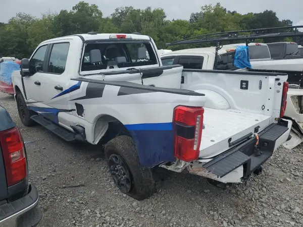 1FT8W2BTXREF73413 2024 FORD F250 - Image 2