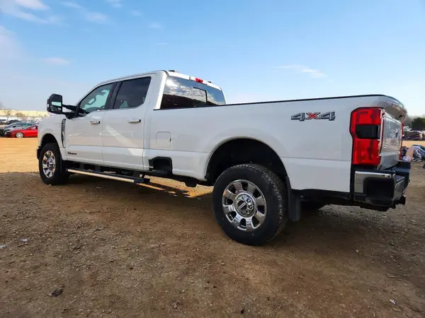 1FT8W2BTXSED18122 2025 FORD F250 - Image 2