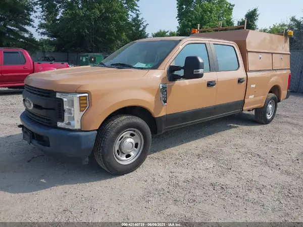 1FT8W3A62JEC83639 2018 FORD F350 - Image 2