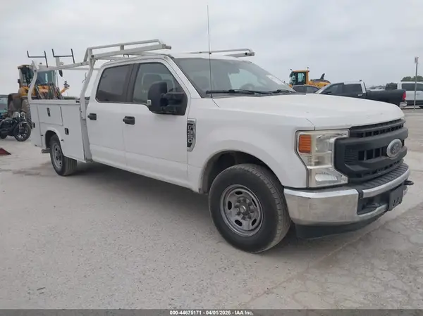 1FT8W3A6XLED00349 2020 FORD F350 - Image 1