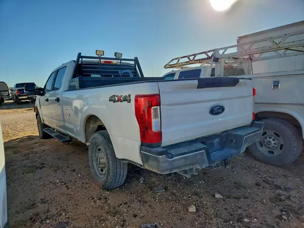 1FT8W3B66HEB47524 2017 FORD F350 - Image 2
