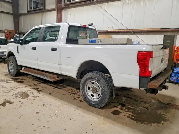 1FT8W3B66KED32504 2019 FORD F350 - Image 2