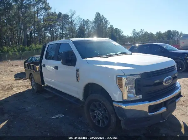 1FT8W3B68JEB70356 2018 FORD F350 - Image 1