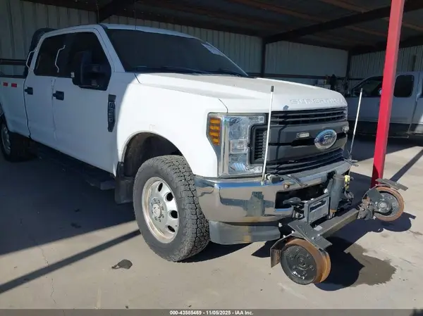 1FT8W3B68JEC70845 2018 FORD F350 - Image 1