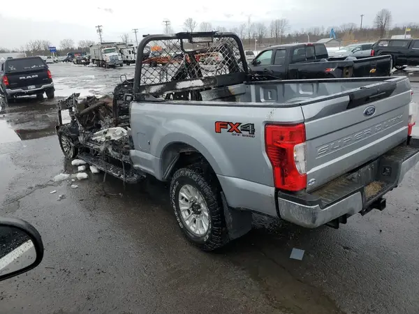 1FT8W3B6XNEF72174 2022 FORD F350 - Image 2