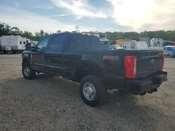 1FT8W3BA7RED53974 2024 FORD F350 - Image 2