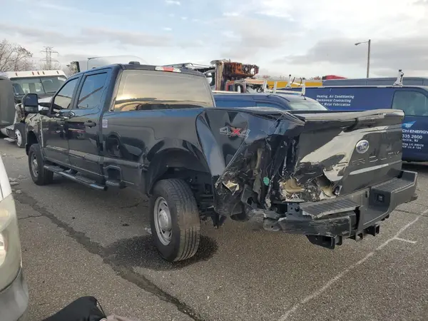 1FT8W3BAXPEC85621 2023 FORD F350 - Image 2