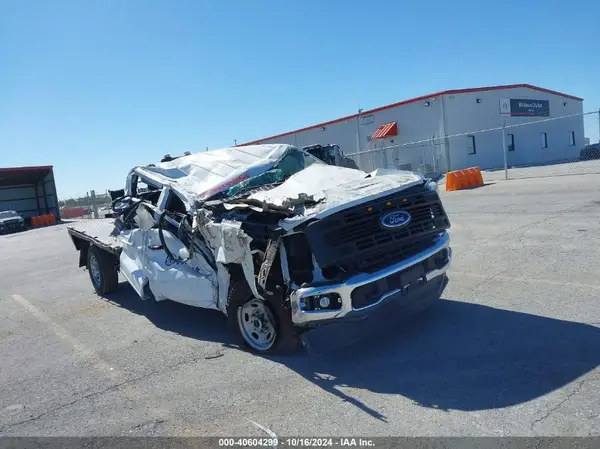 1FT8W3BAXREC23834 2024 FORD F350 - Image 2