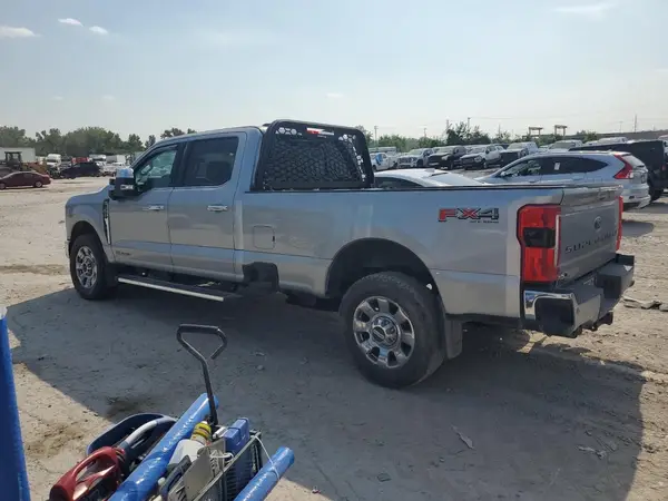 1FT8W3BM0RED65992 2024 FORD F350 - Image 2