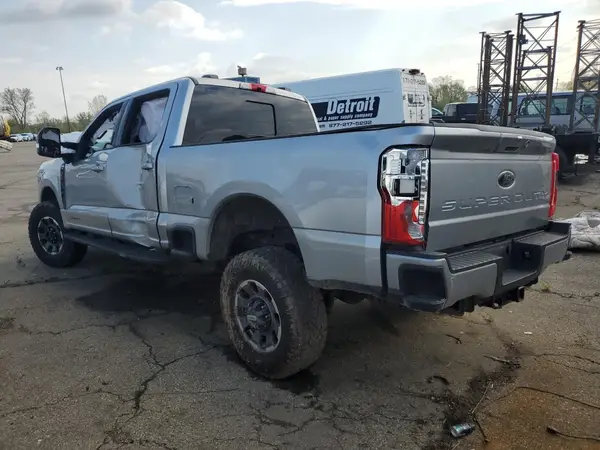 1FT8W3BM0RED84669 2024 FORD F350 - Image 2