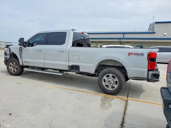 1FT8W3BM1TEC16112 2026 FORD F350 - Image 2