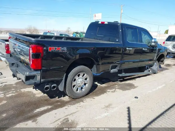 2024 FORD F350 IAAI lot 41582298 auction photo 4