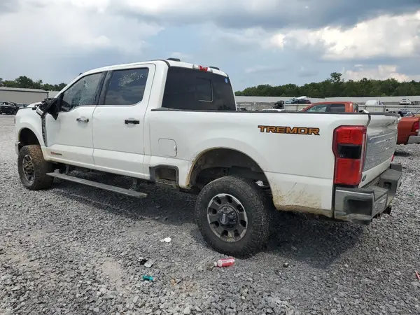1FT8W3BM3RED27186 2024 FORD F350 - Image 2