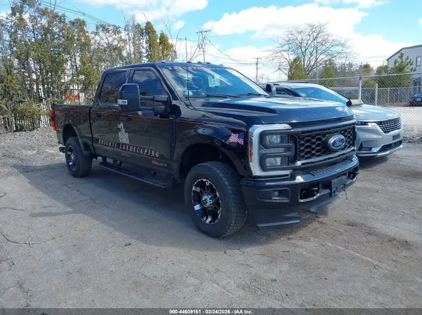 1FT8W3BM4REE26017 2024 FORD F350 - Image 1