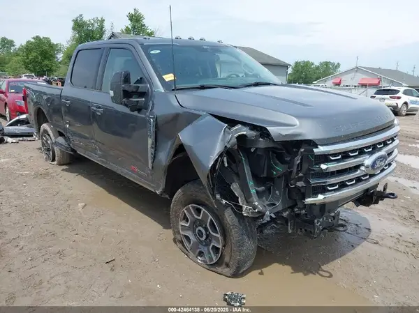 1FT8W3BM4REE29337 2024 FORD F350 - Image 1