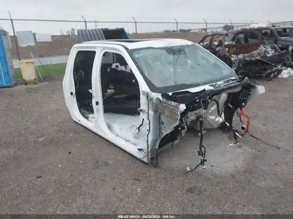 1FT8W3BM4REF87323 2024 FORD F350 - Image 1